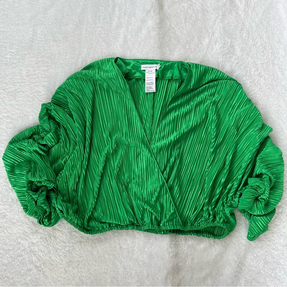 Good American green silky cross over top